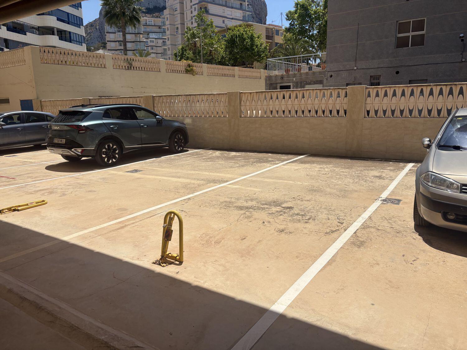 Parkplatz -
                                      Calpe -
                                      0 Schlafzimmer -
                                      0 Personen